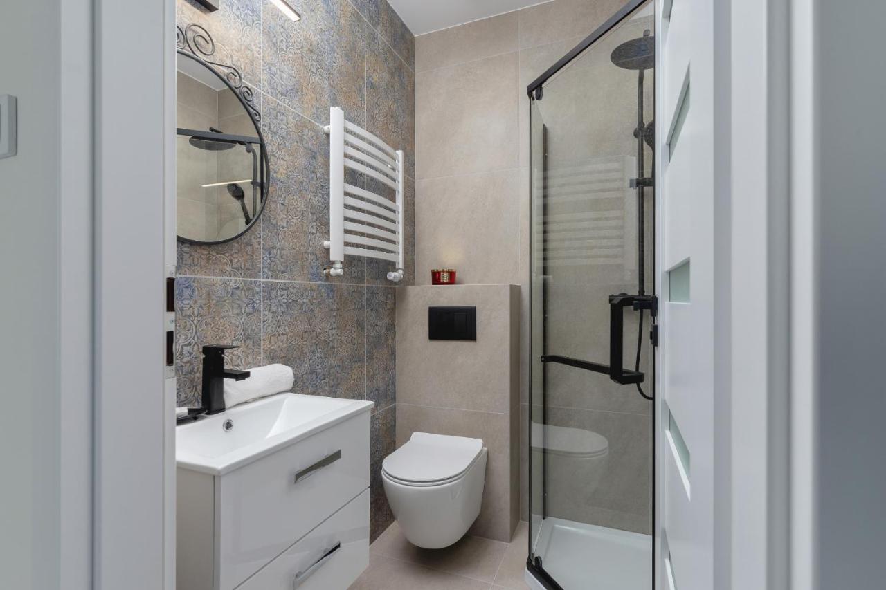 Modern Cracow Rakowicka 14 By Renters Apartment